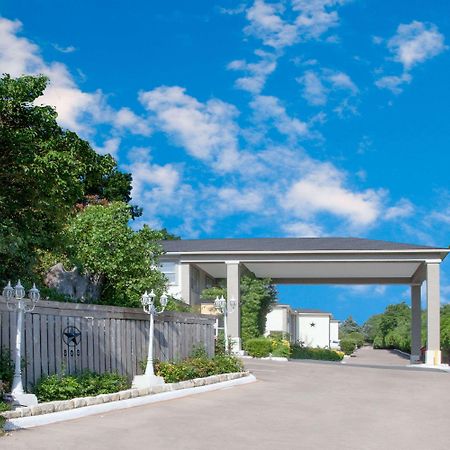 Days Inn By Wyndham Suites Fredericksburg Ngoại thất bức ảnh