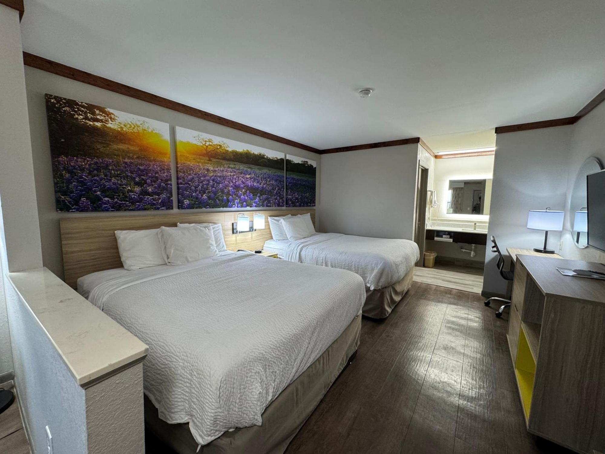 Days Inn By Wyndham Suites Fredericksburg Ngoại thất bức ảnh