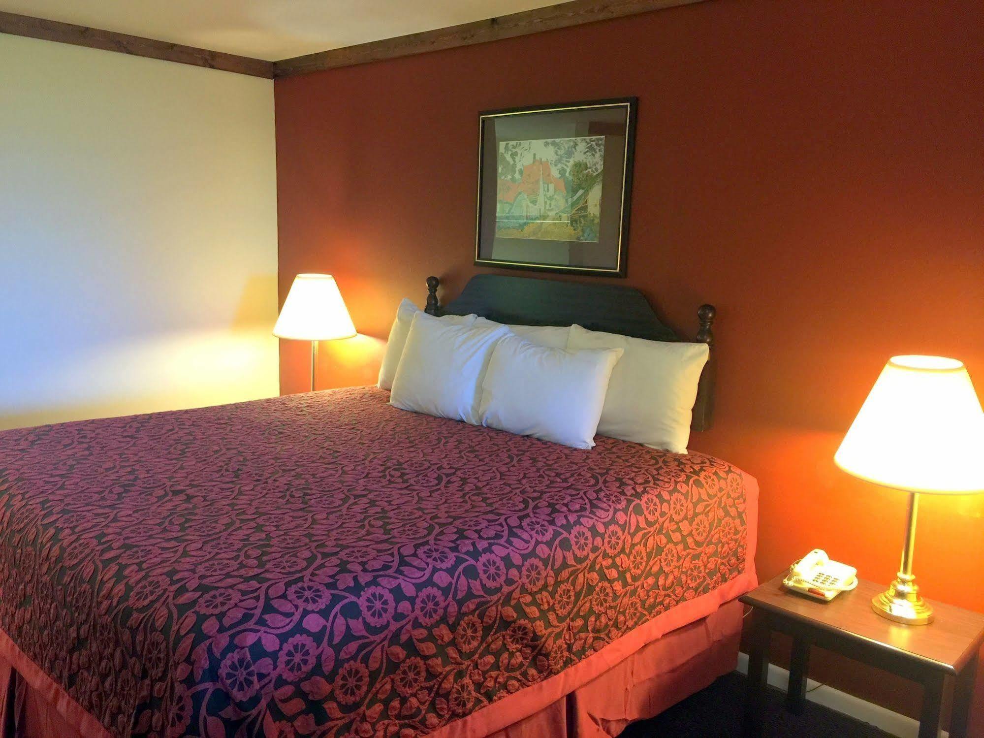 Days Inn By Wyndham Suites Fredericksburg Ngoại thất bức ảnh